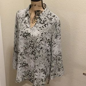 Geo Floral 3/4 Bell Sleeve Blouse with Collar